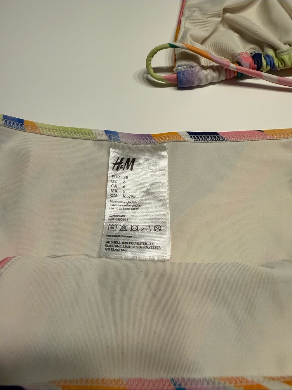 H&M x Kehlani Multicolor Wave Abstract Print String Bikini Set | Size 6 - Picture 10 of 11